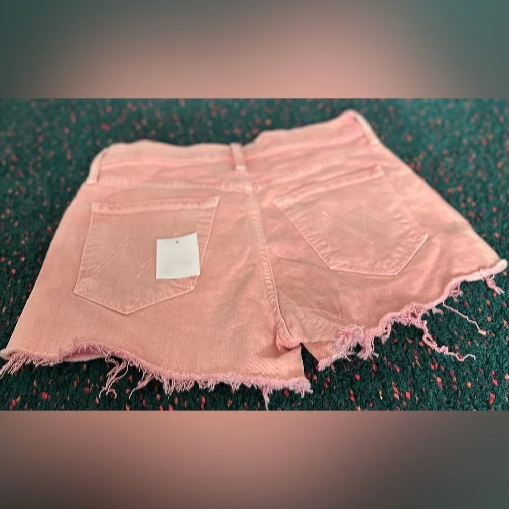 RARE MOTHER NWT The Tomcat Kick Fray Denim Shorts in Into The Midst—26